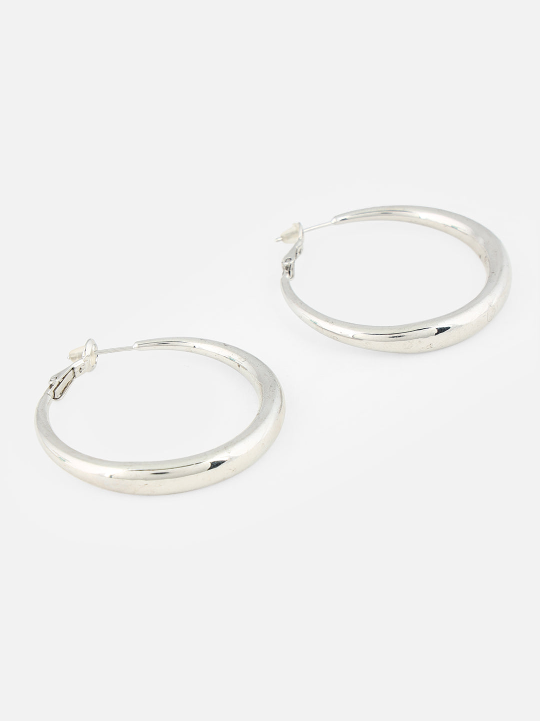 Beatnik Classic Polished Silver-Tone Hoop Earrings for Women (Silver)