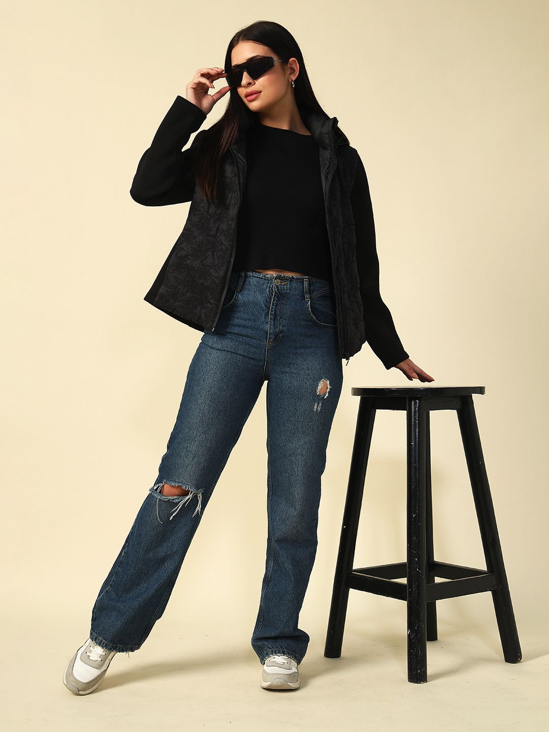 Black Puffer Detachable Hood Full Sleeve Jacket Beatnik