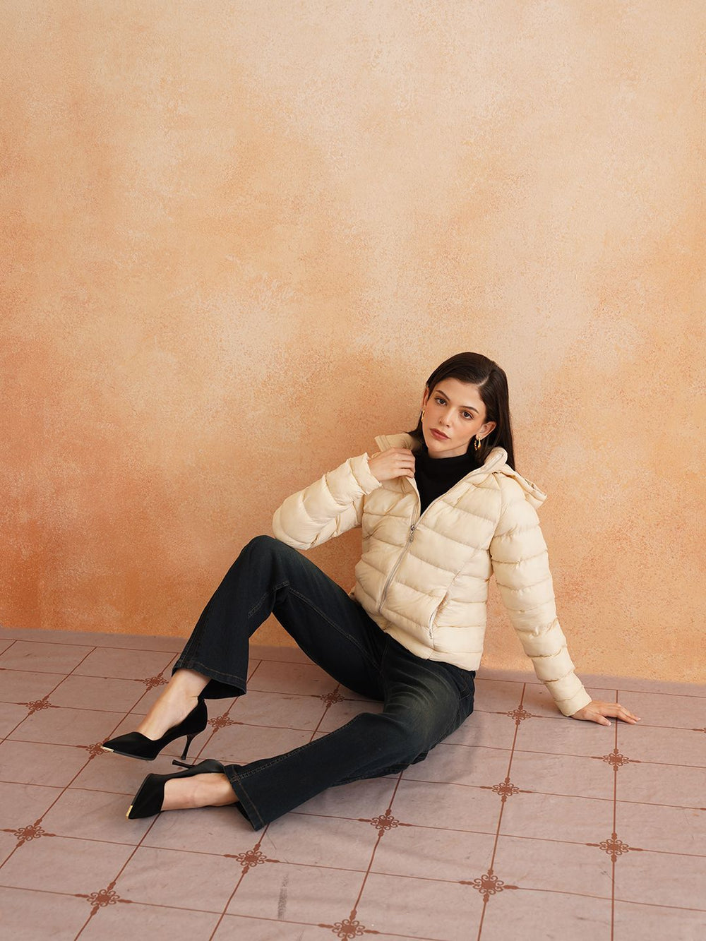 Off White Puffer Detachable Hood Jacket Beatnik