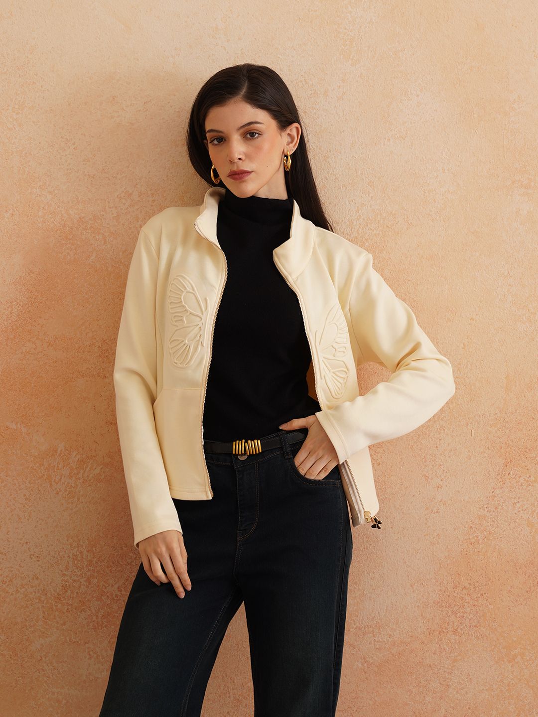 Cream Full Sleeve Sweatshirts Beatnik