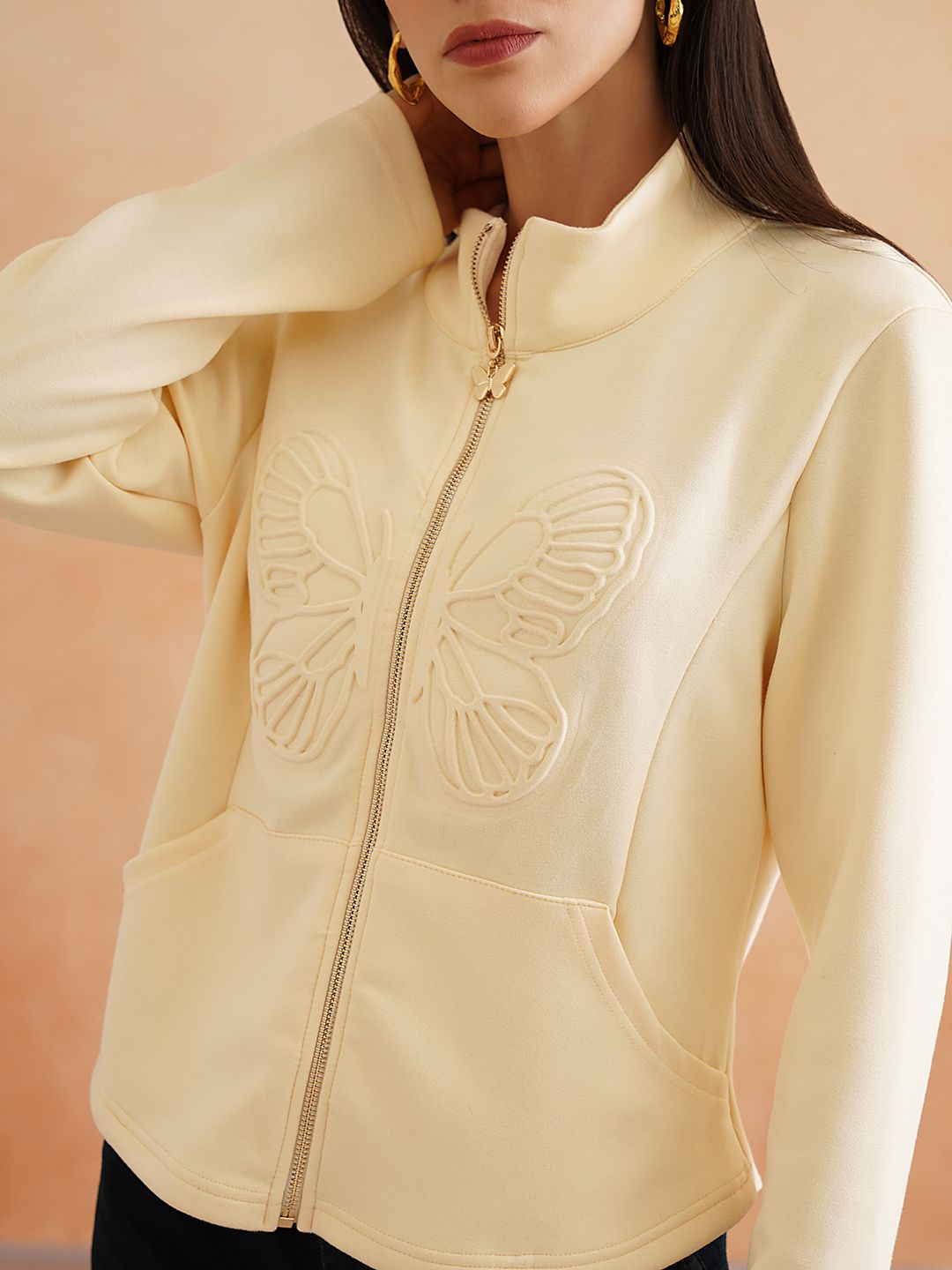 Cream Full Sleeve Sweatshirts Beatnik