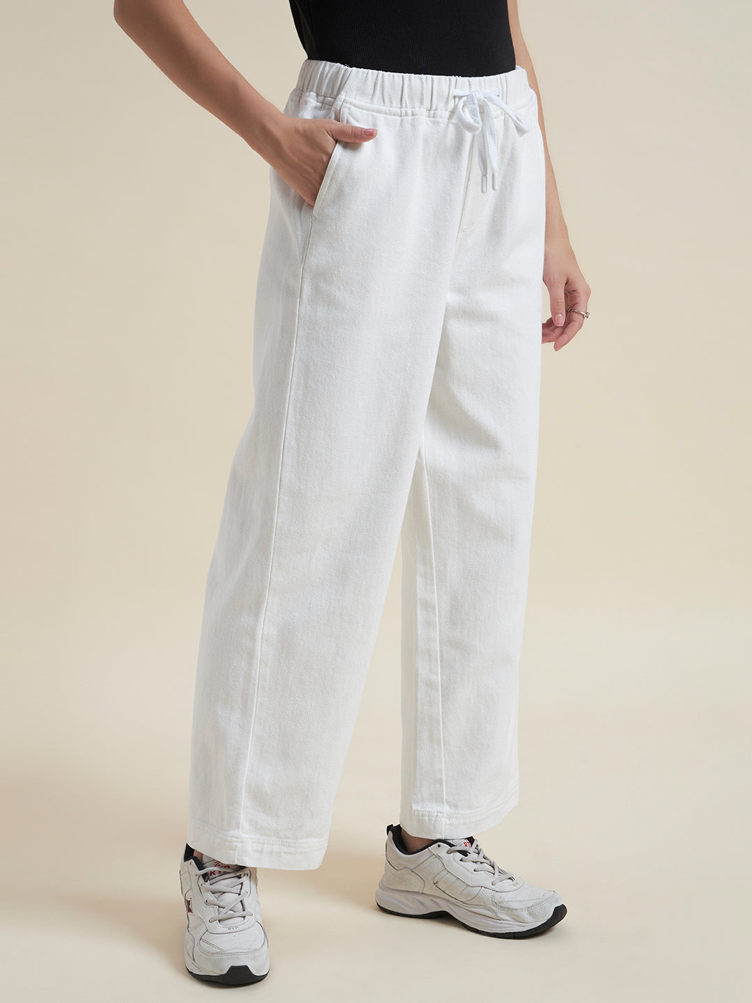 Beatnik Womens White Relaxed Fit Solid Denim Trouser