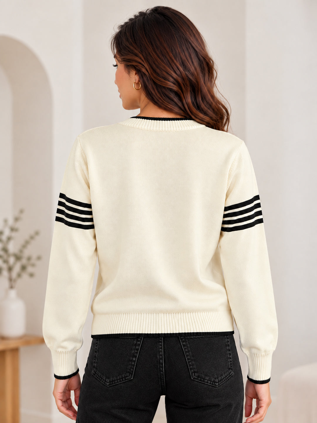 Women White Flat Knit Striped Full Sleeve Stretchable Sweater