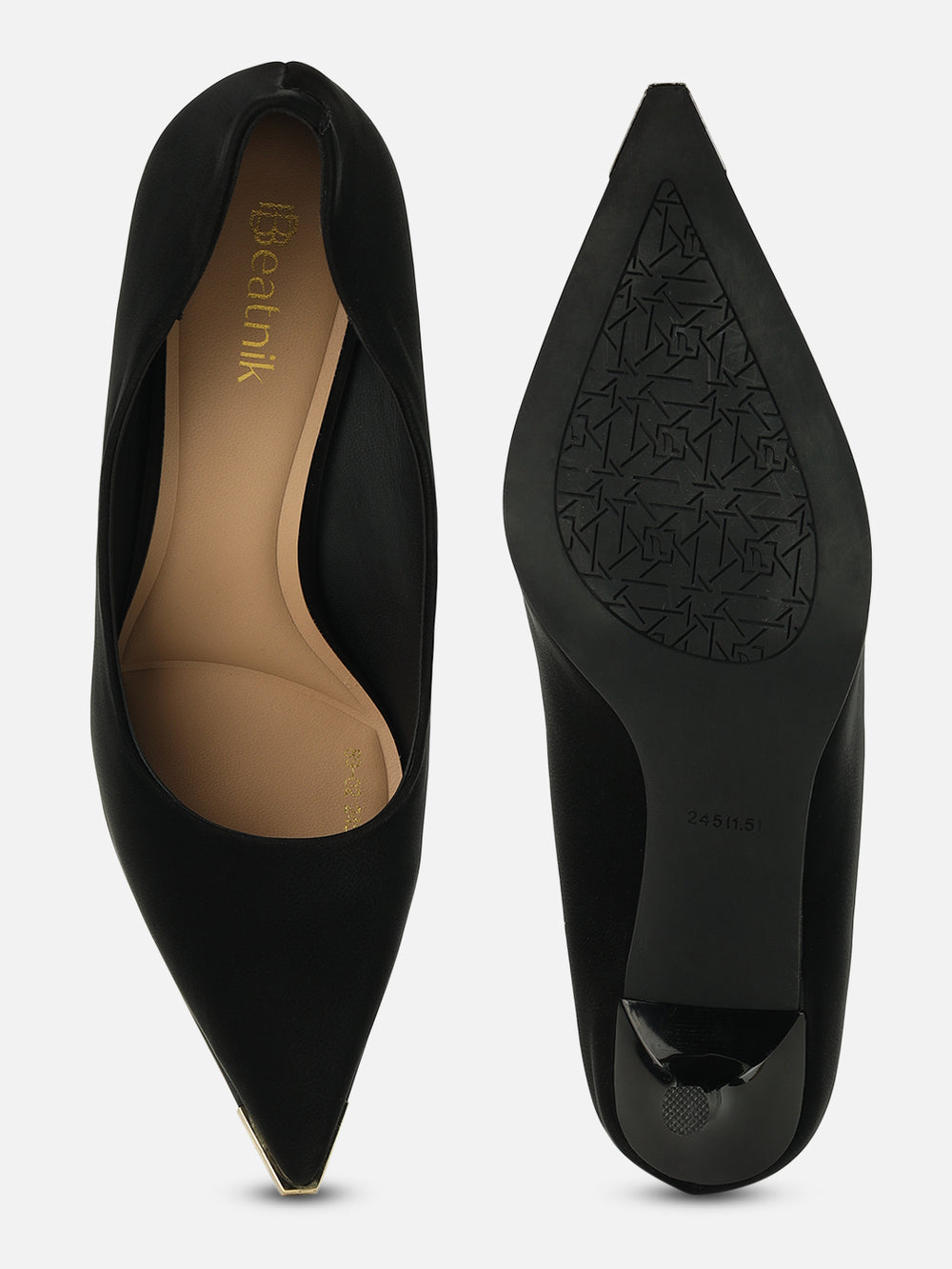 Beatnik Elegance: Buckled Beauty for Effortless Black Glam Pumps