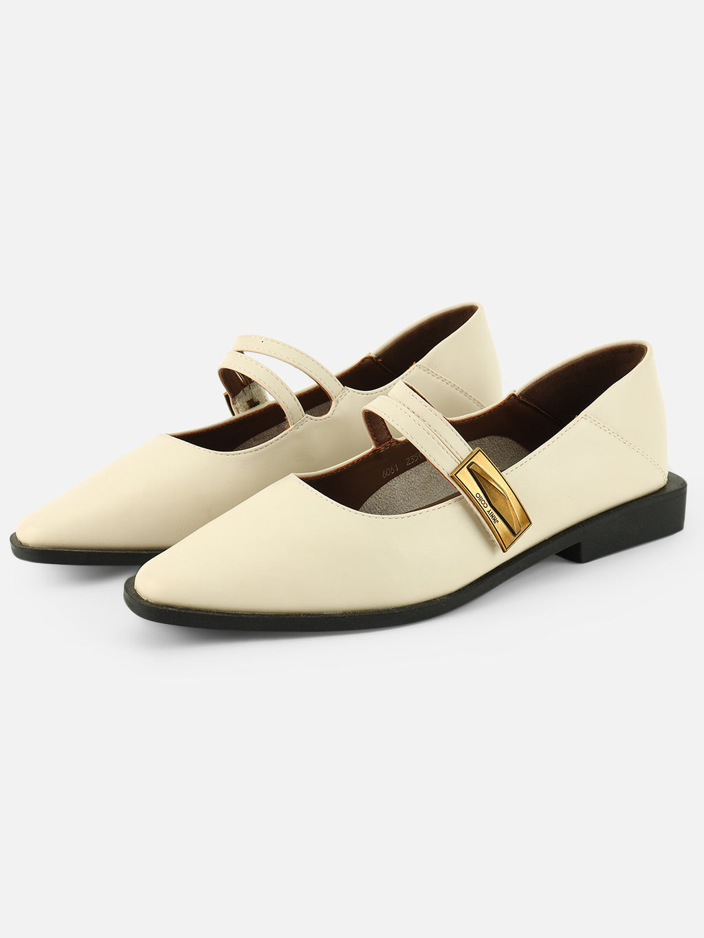 Effortless Elegance: Beatnik Comfort Off White Pumps