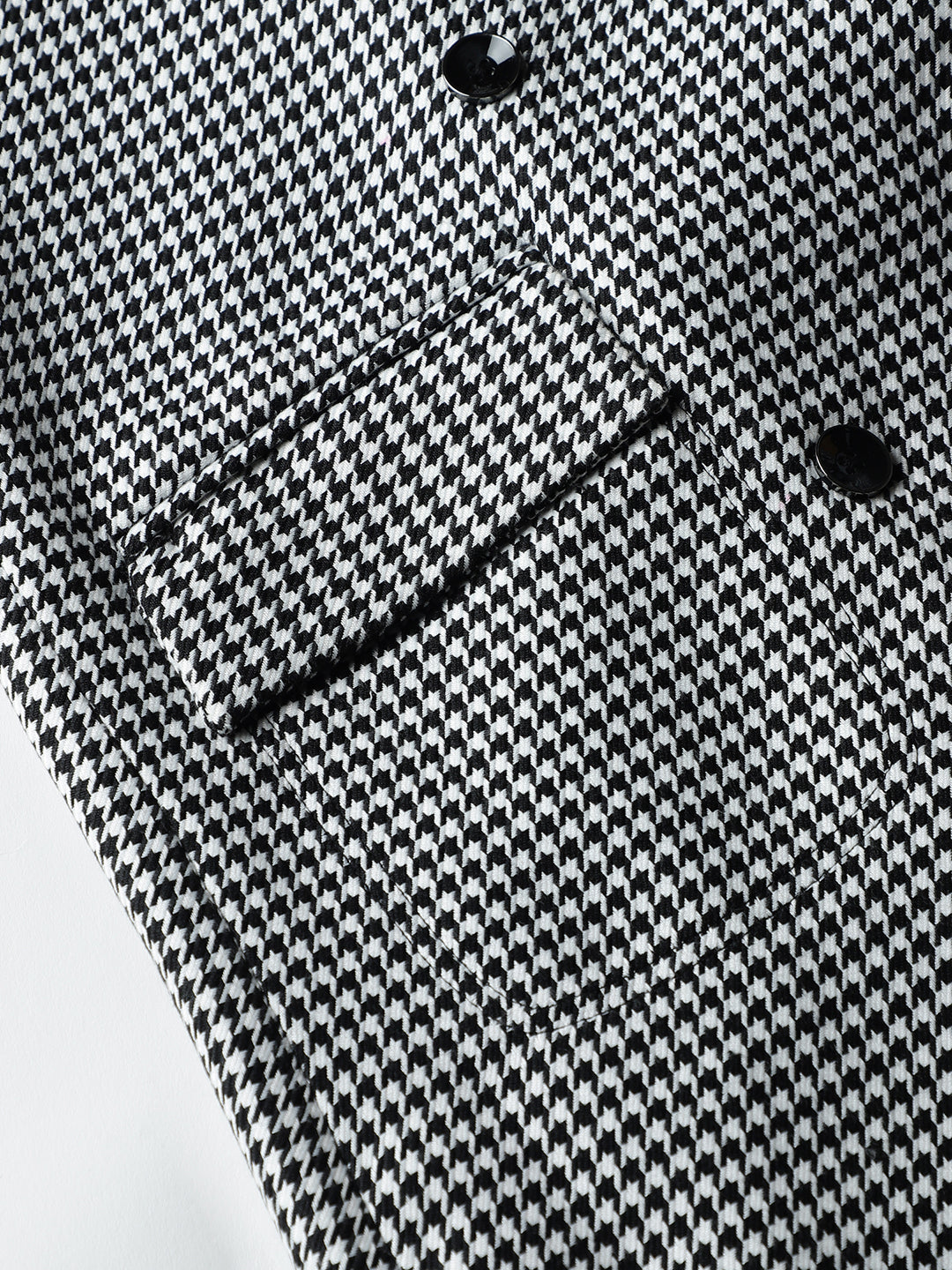 Beatnik Zigzag Long Sleeves Elegant Style Women's Black Blazers Beatnik India