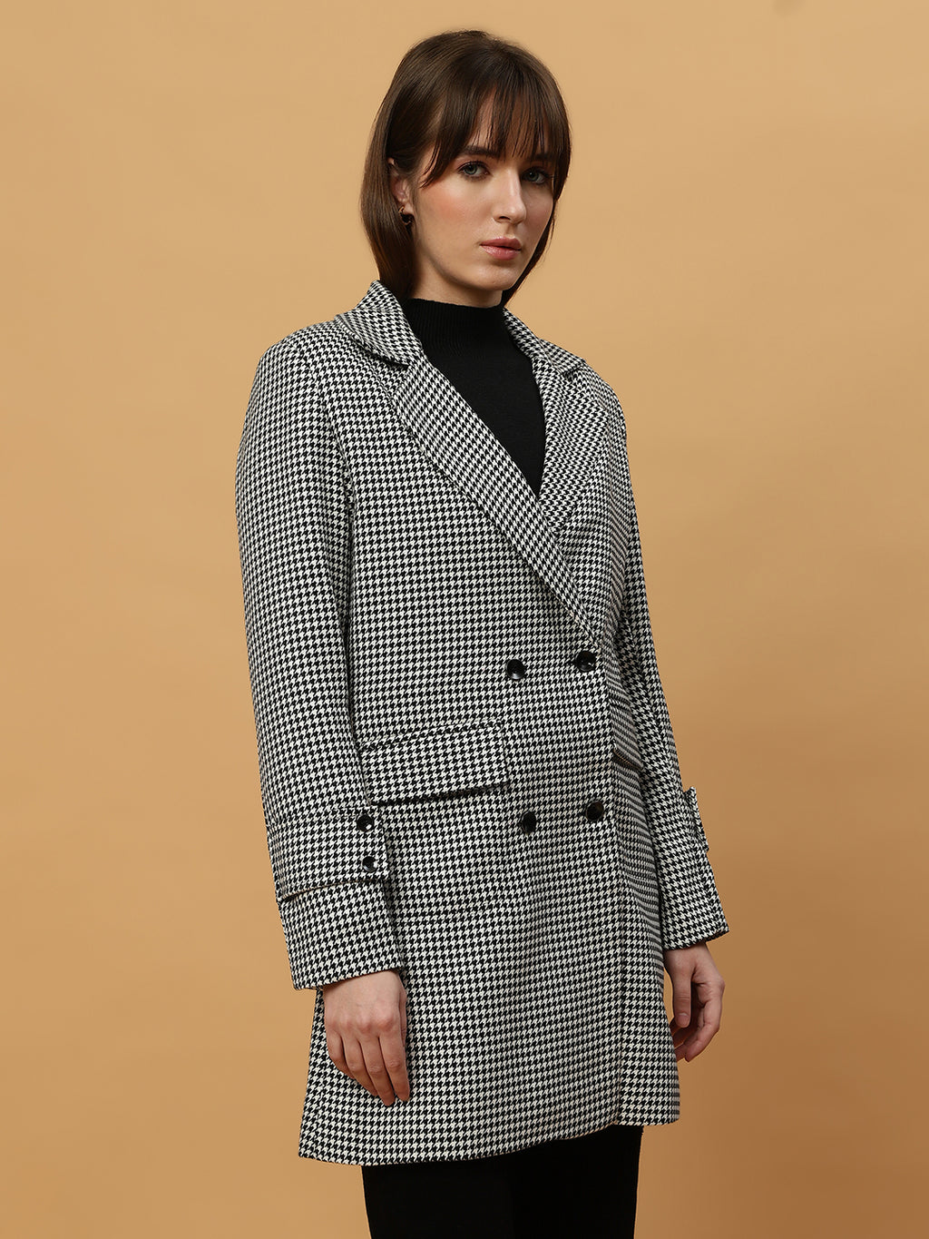 Beatnik Zigzag Long Sleeves Elegant Style Women's Black Blazers Beatnik India