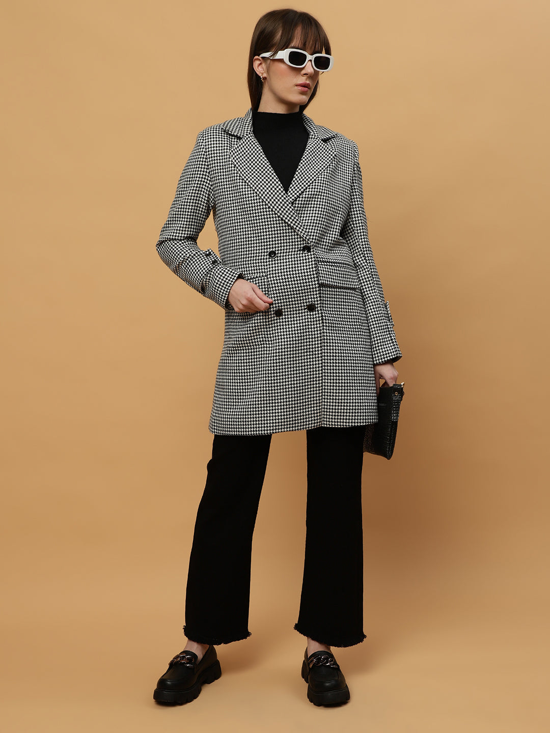 Beatnik Zigzag Long Sleeves Elegant Style Women's Black Blazers Beatnik India