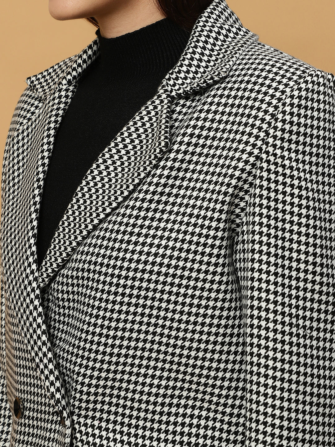 Beatnik Zigzag Long Sleeves Elegant Style Women's Black Blazers Beatnik India