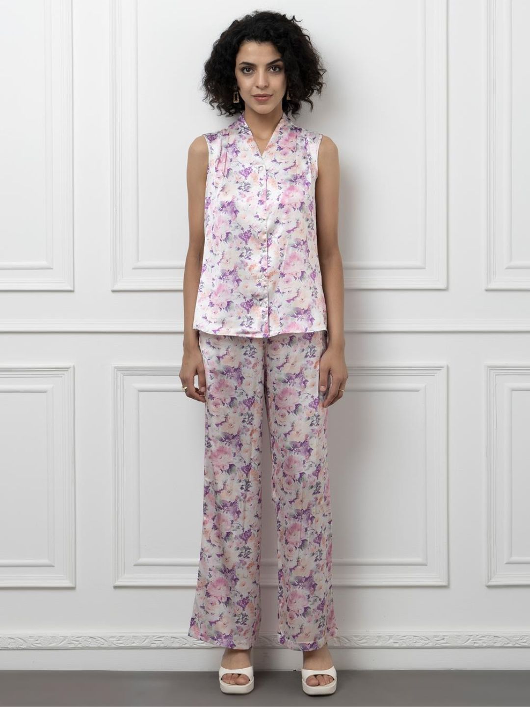 Sleeveless Satin Coord Set with Floral Print Beatnik India