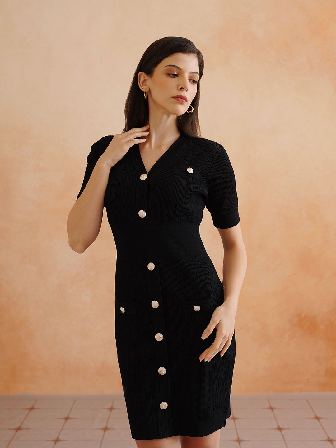 Black Bodycon V-neck Dress