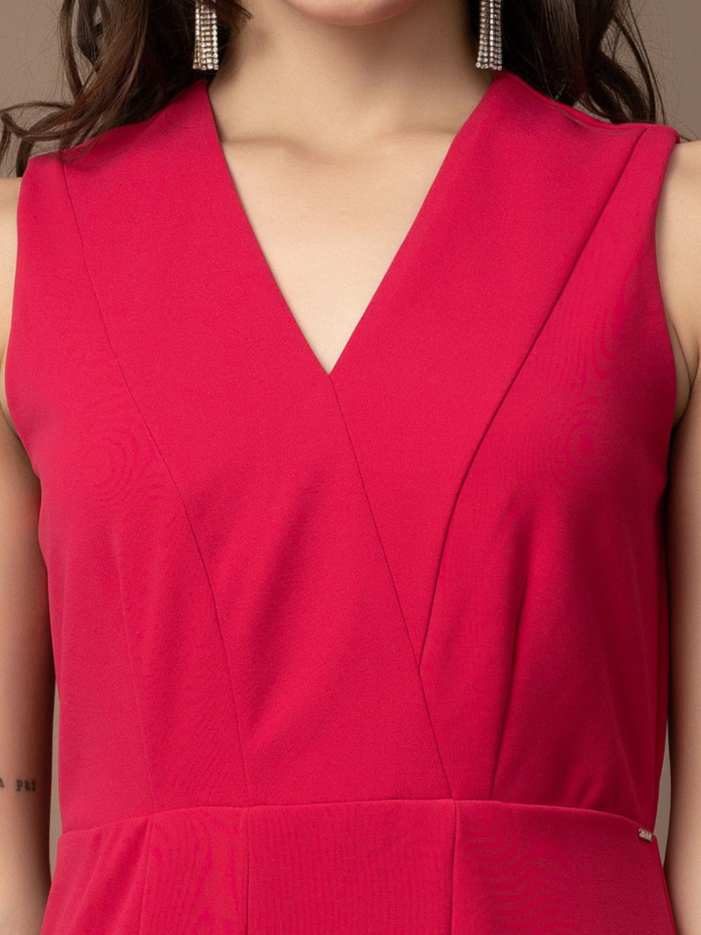 Sleek Solid Color Bodycon Pink Dress in Maserati Fabric Beatnik