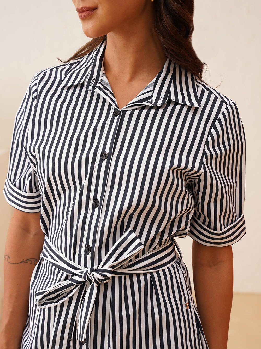 Effortless Style White and Navy Striped Shirt Dress Beatnik