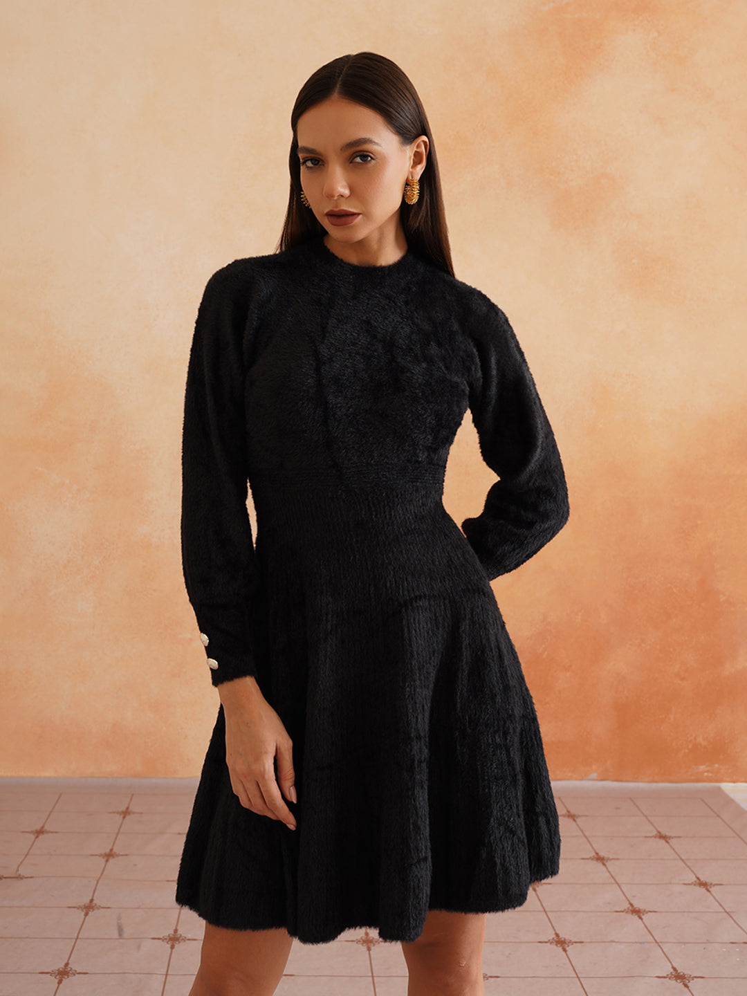 Chic Flat Knit A-Line Black Midi Dress with Fancy Button on Sleeves Beatnik