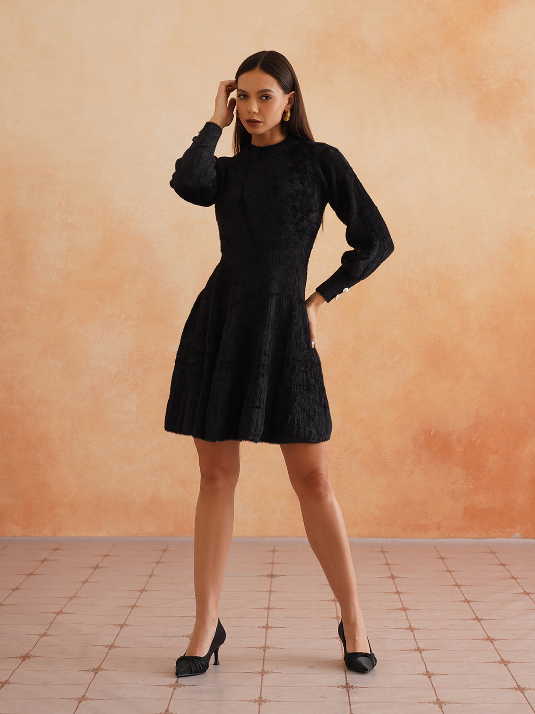 Chic Flat Knit A-Line Black Midi Dress with Fancy Button on Sleeves Beatnik