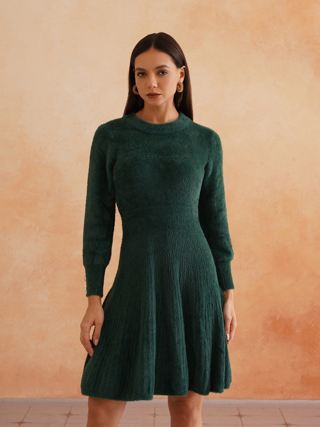 Chic Flat Knit A-Line Dark Green Midi Dress with Fancy Button on Sleeves Beatnik