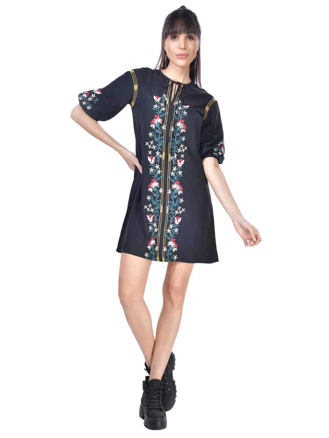 Beatnik Embroidered Casual Wear 3/4th Sleeve A-line Dresses Dresses