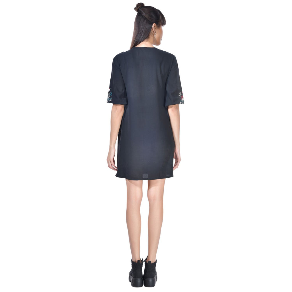 Beatnik Embroidered Casual Wear 3/4th Sleeve A-line Dresses Dresses Beatnik India