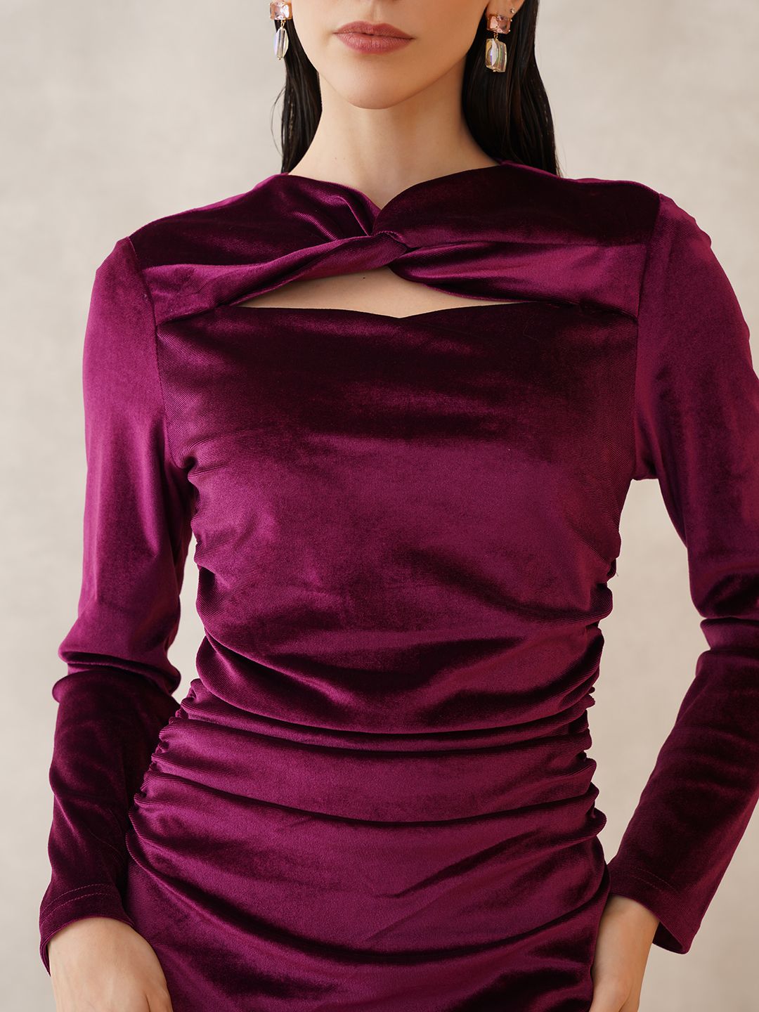 Wine Bodycon Choker Neck Dress Beatnik