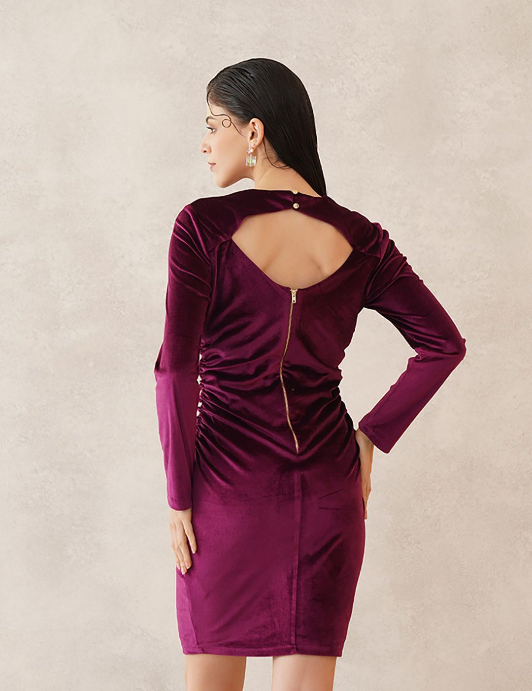 Wine Bodycon Choker Neck Dress Beatnik