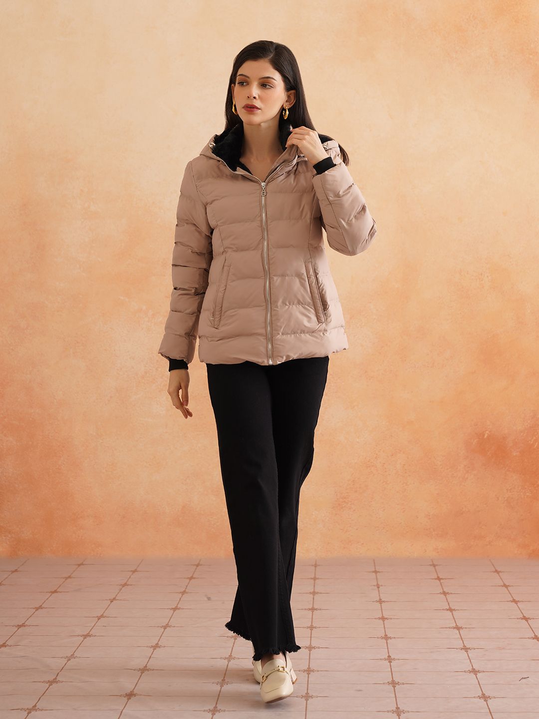 Beige Puffer Hooded Jacket Beatnik