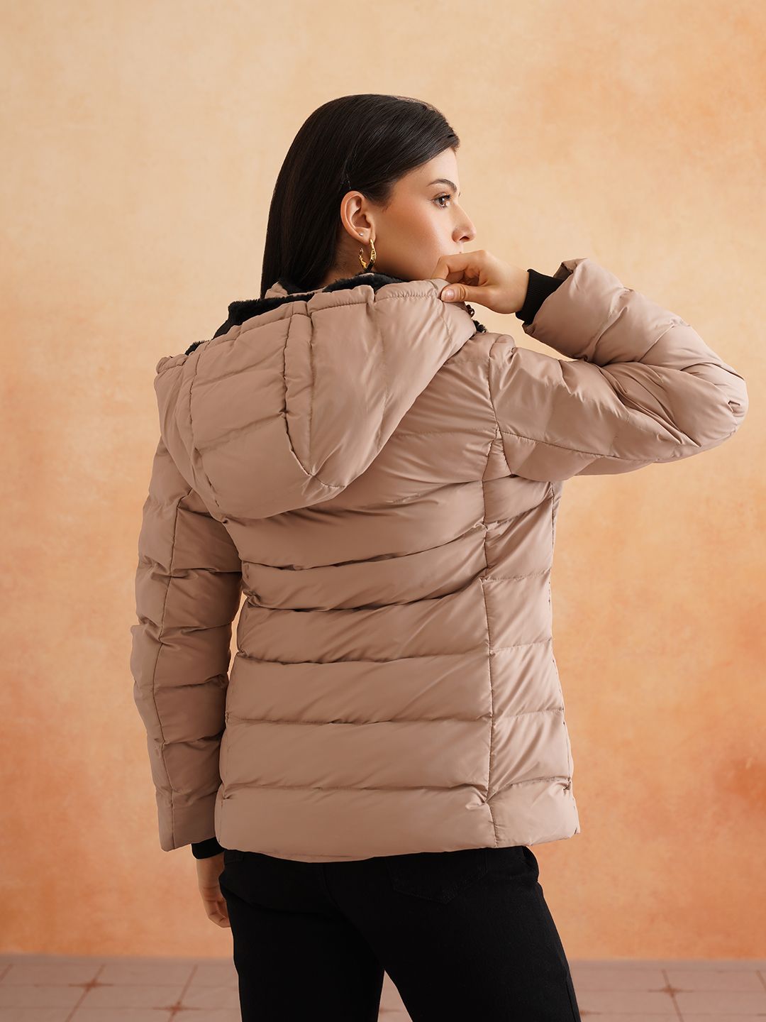 Beige Puffer Hooded Jacket Beatnik