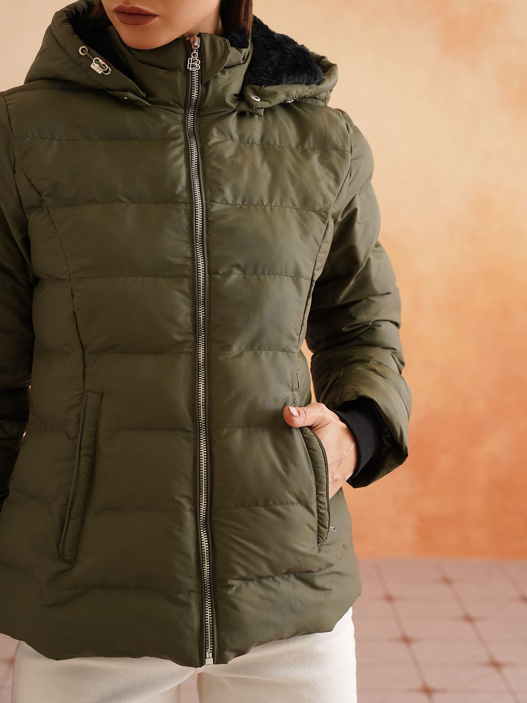 Olive Green Puffer Hooded Jacket Beatnik