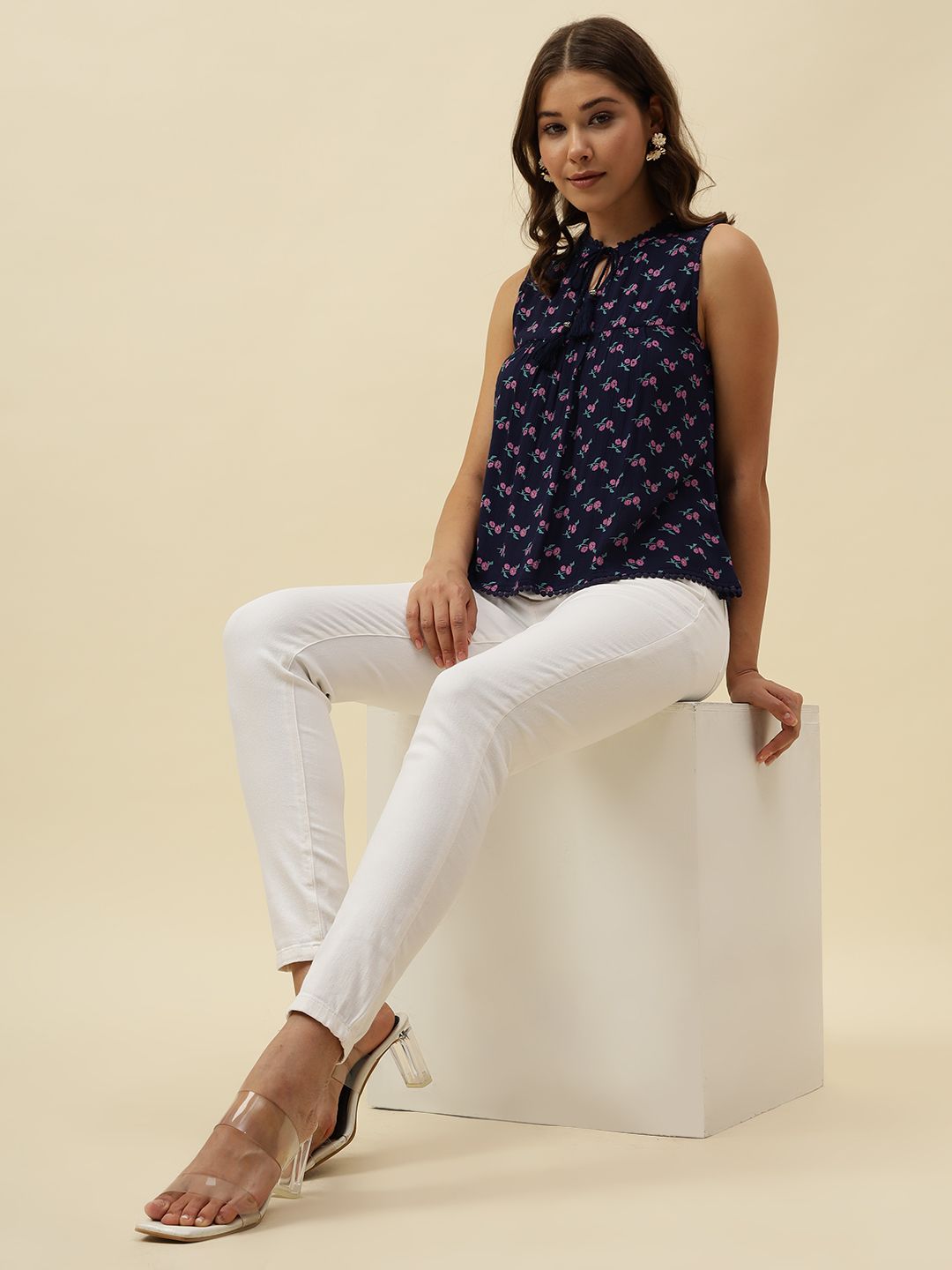 Slim Fit White Womens Jeans Beatnik