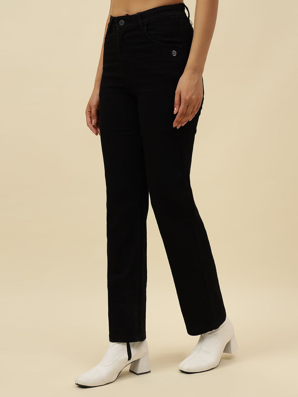 Straight Fit Black Womens Jeans Beatnik