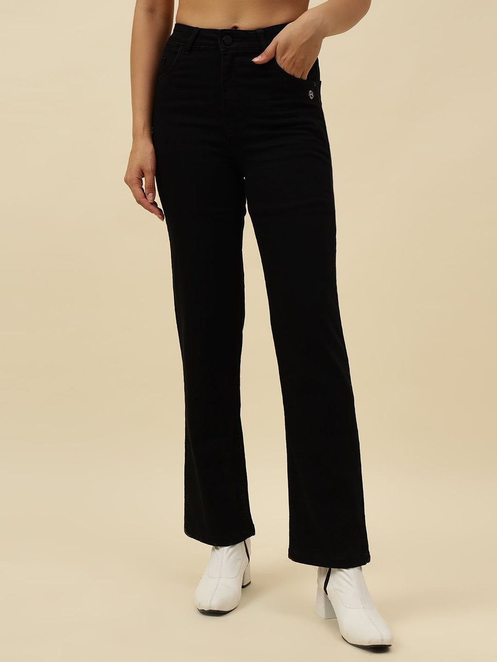 Straight Fit Black Womens Jeans Beatnik