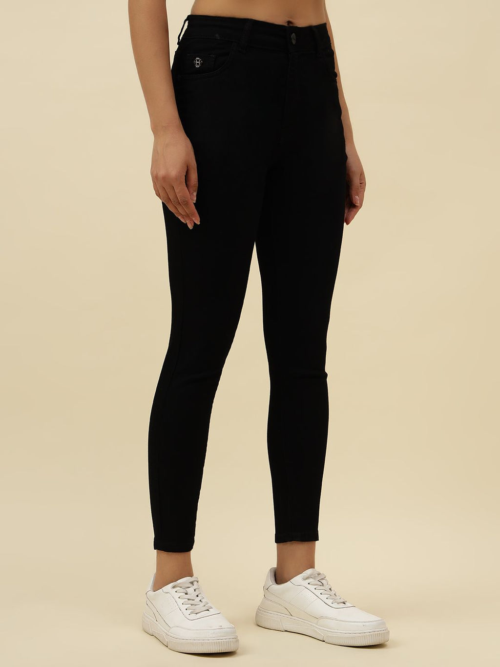 Slim Fit Black Womens Jeans Beatnik