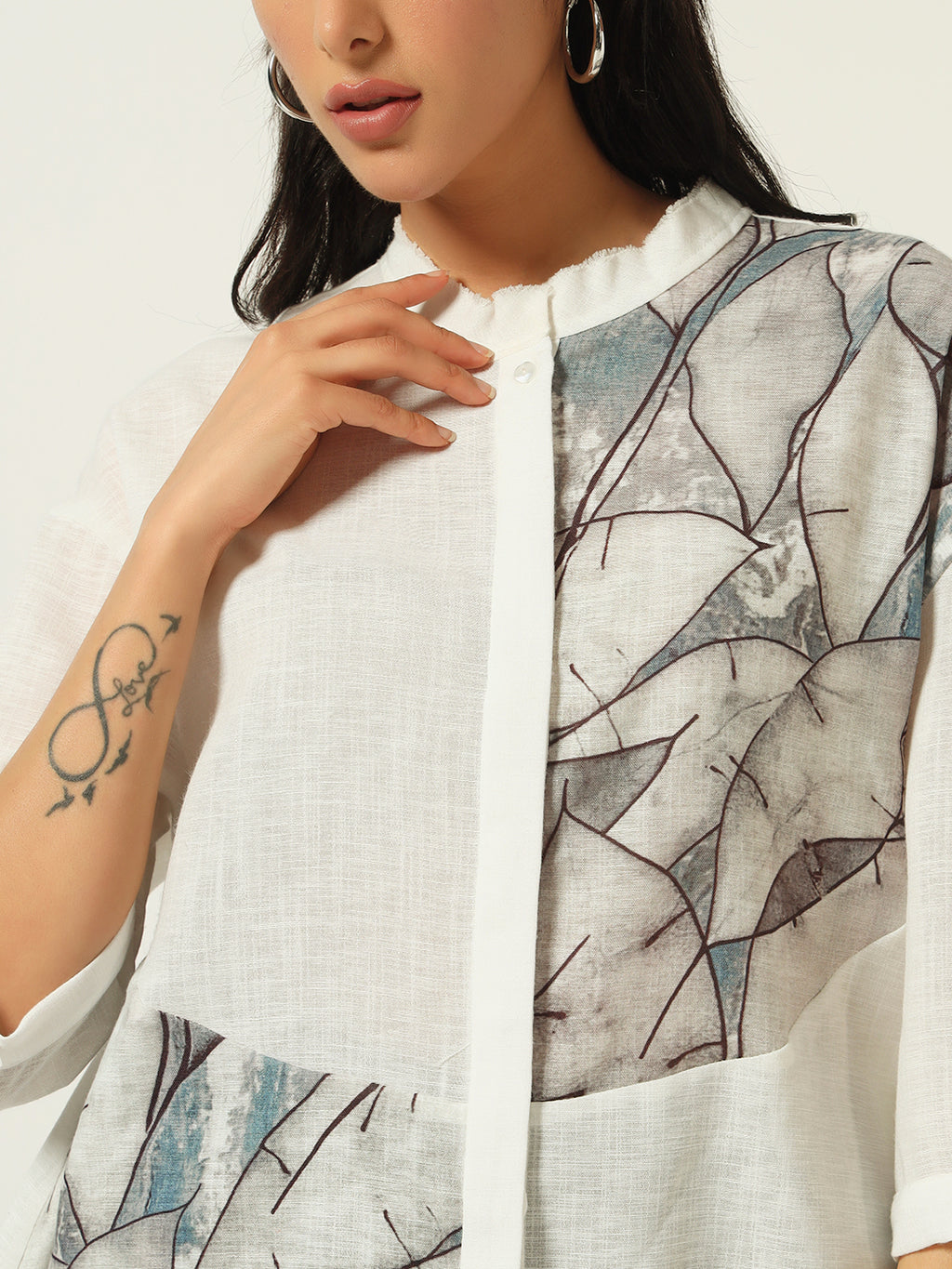 Beatnik Classic Meets Contemporary: The Band Collar Off White Shirt