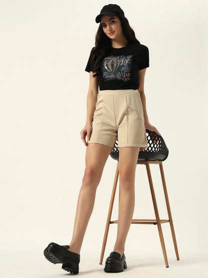 Beatnik Bold: Style That Moves with You