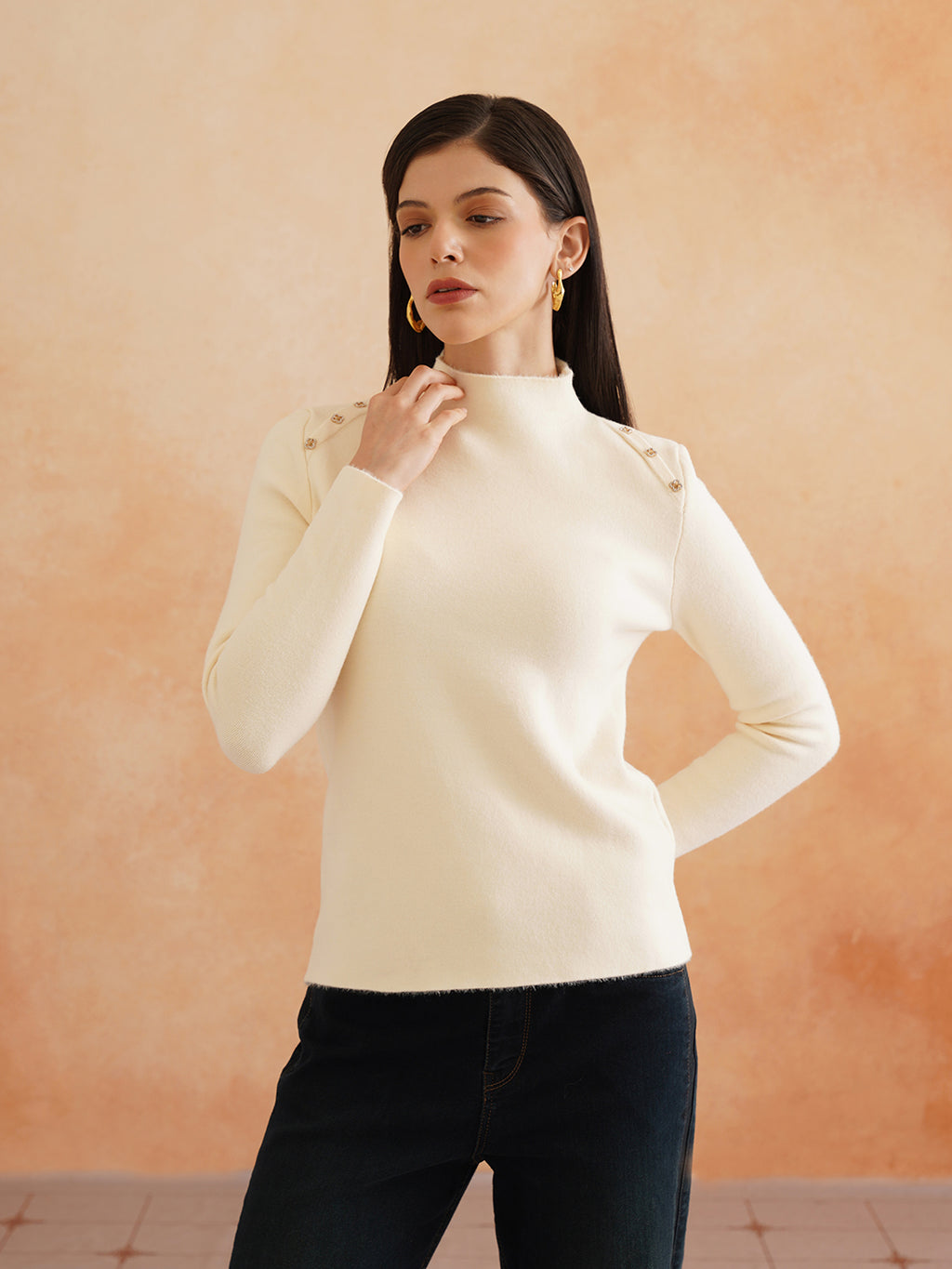 Cozy Turtle Neck Acrylic Off White Sweater for Women Beatnik