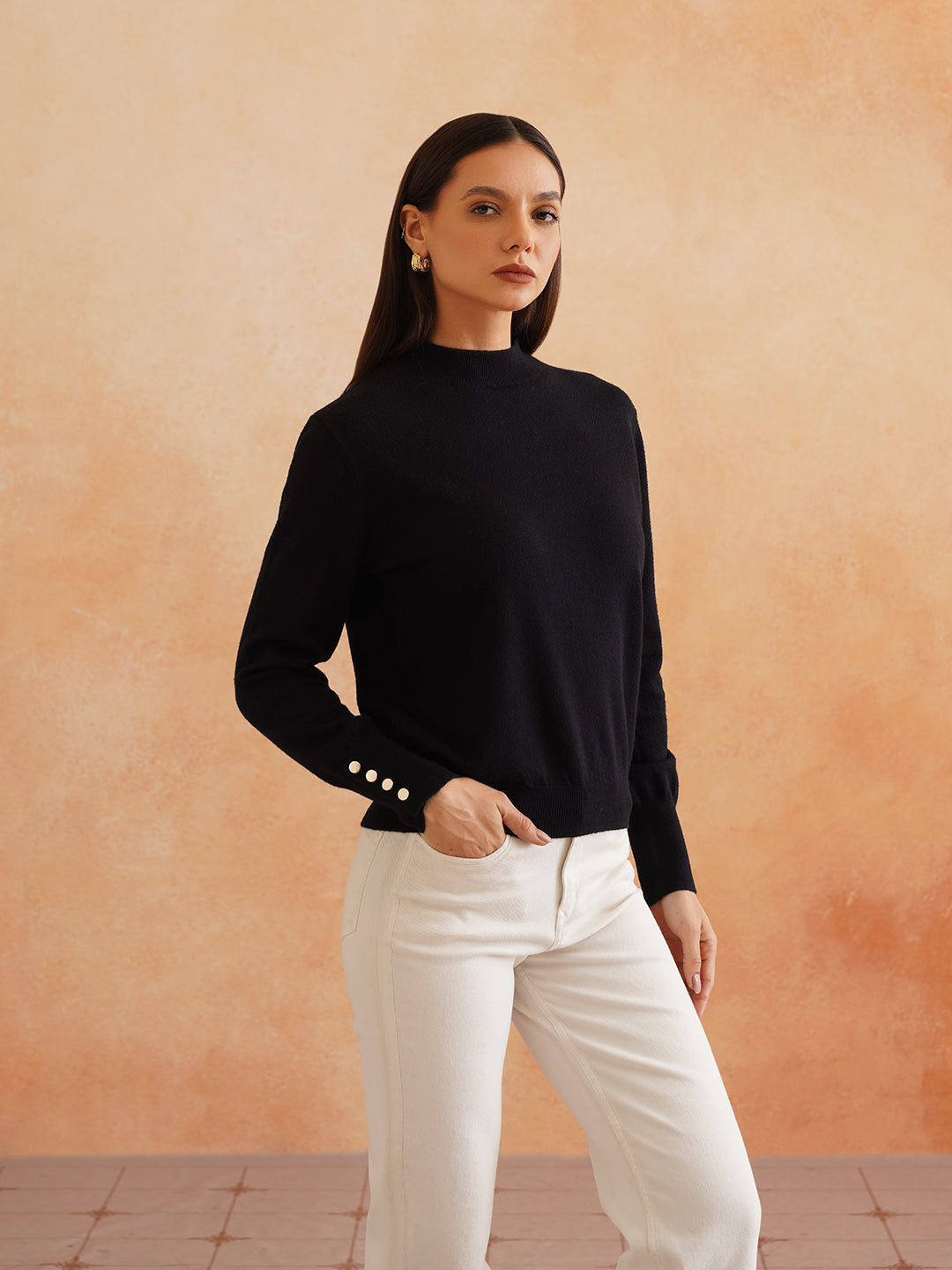 Black Pull Over Full Sleeve Sweaters Beatnik