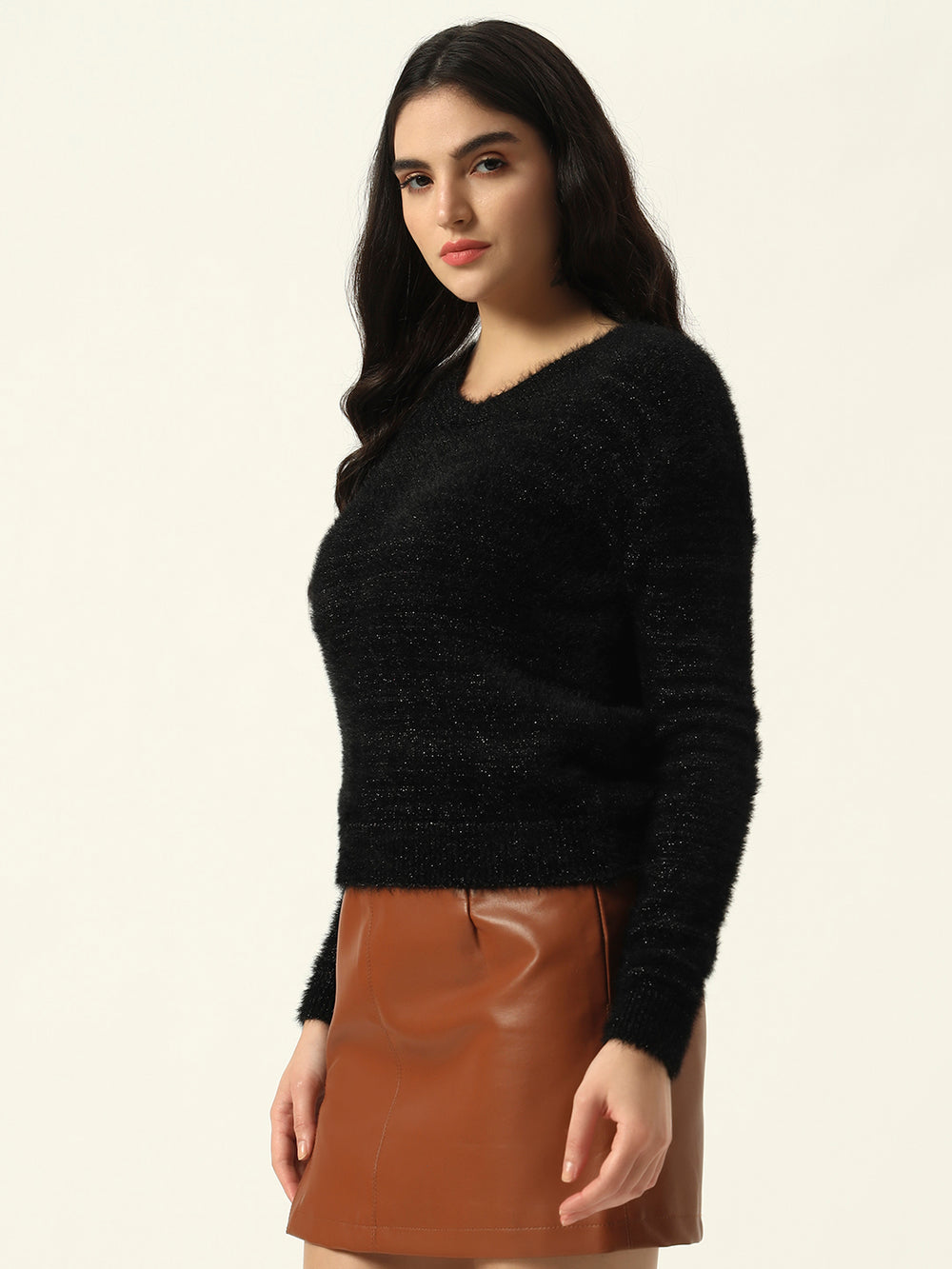 Beatnik Black Glitter Regular Full Sleeves Pull Over Women's Sweaters