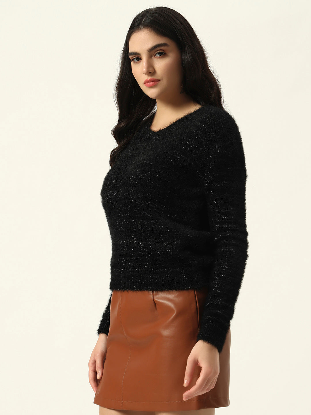 Beatnik Black Glitter Regular Full Sleeves Pull Over Women's Sweaters