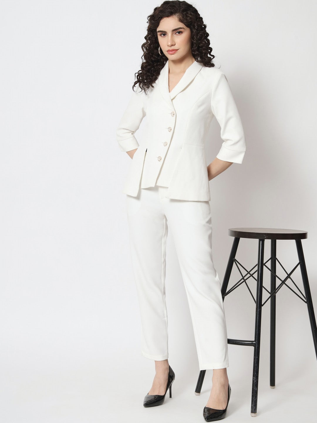 Polyester Notched Lapel White Womens Western Suits Beatnik India
