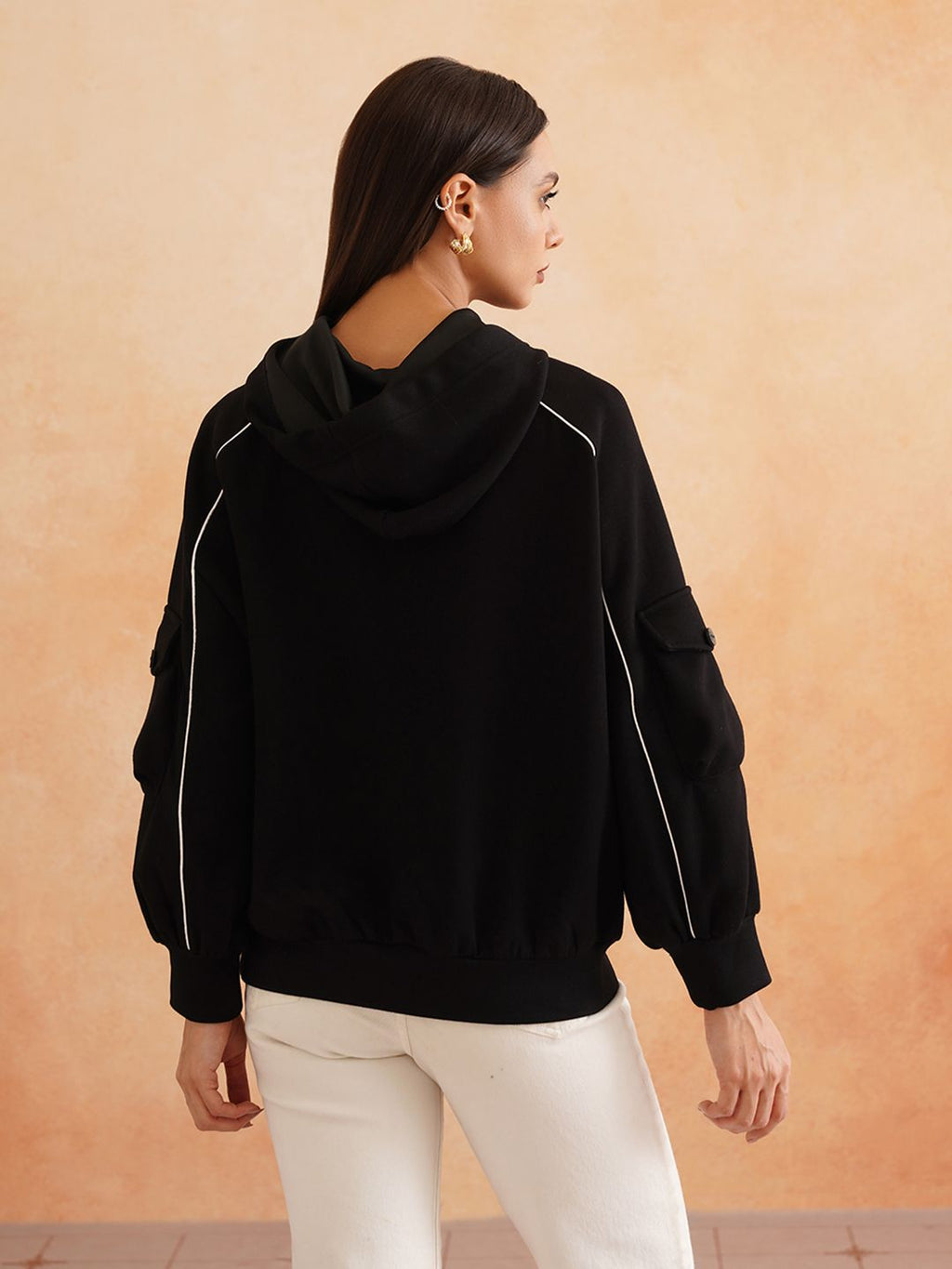 Hooded Black Full Sleeve Sweatshirts Beatnik