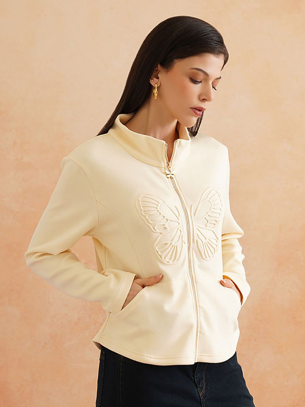 Cream Full Sleeve Sweatshirts Beatnik