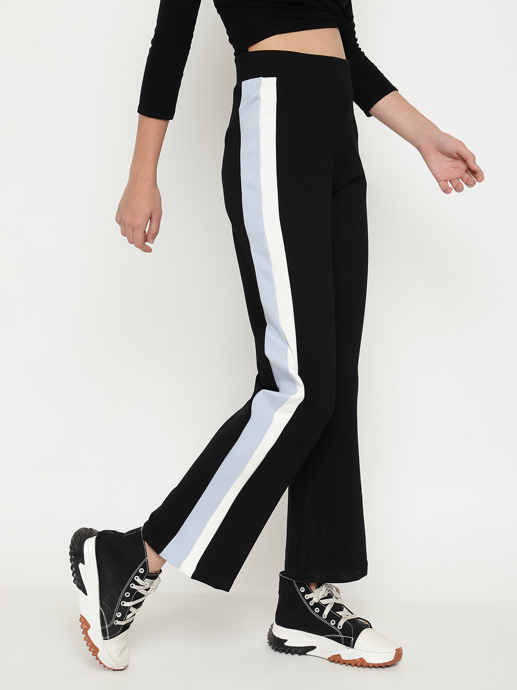 Stretchable High-Rise Women's Black Straight Treggings Beatnik