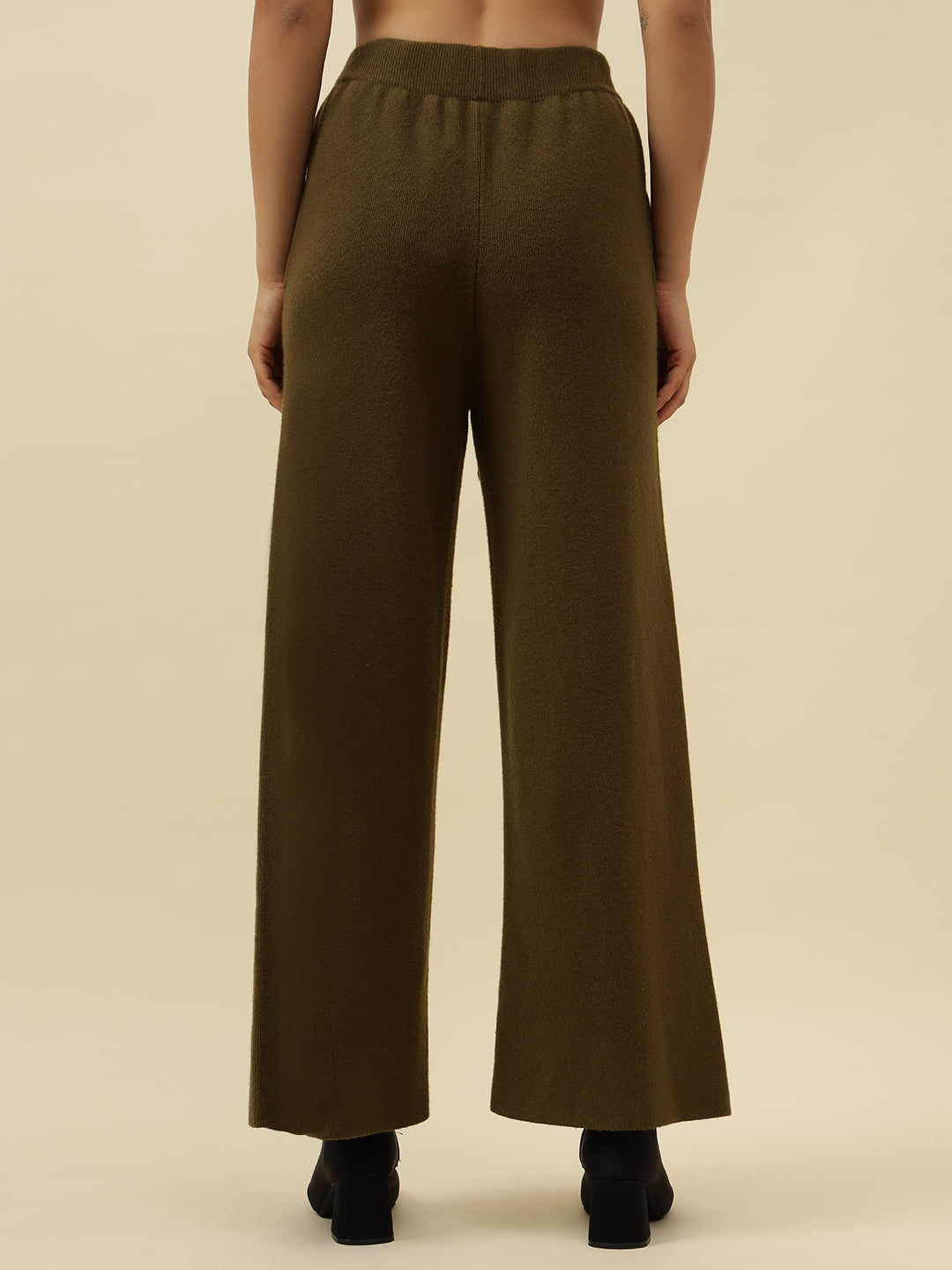 Cozy High-Rise Winter Olive Green Treggings with Pockets Beatnik