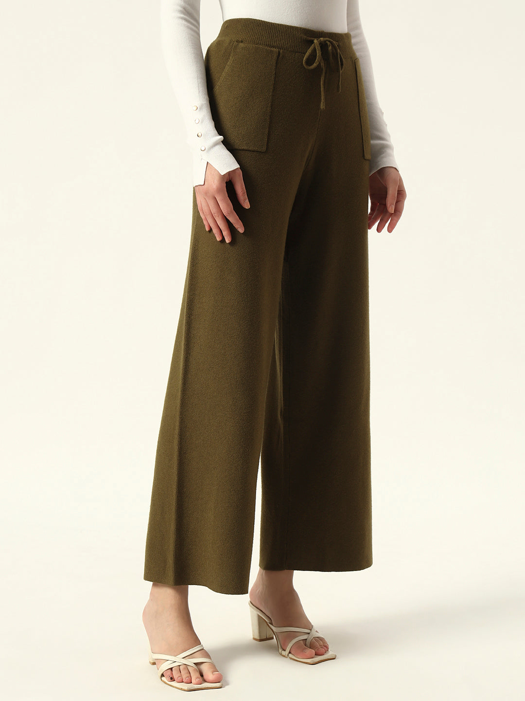 Cozy High-Rise Winter Olive Green Treggings with Pockets