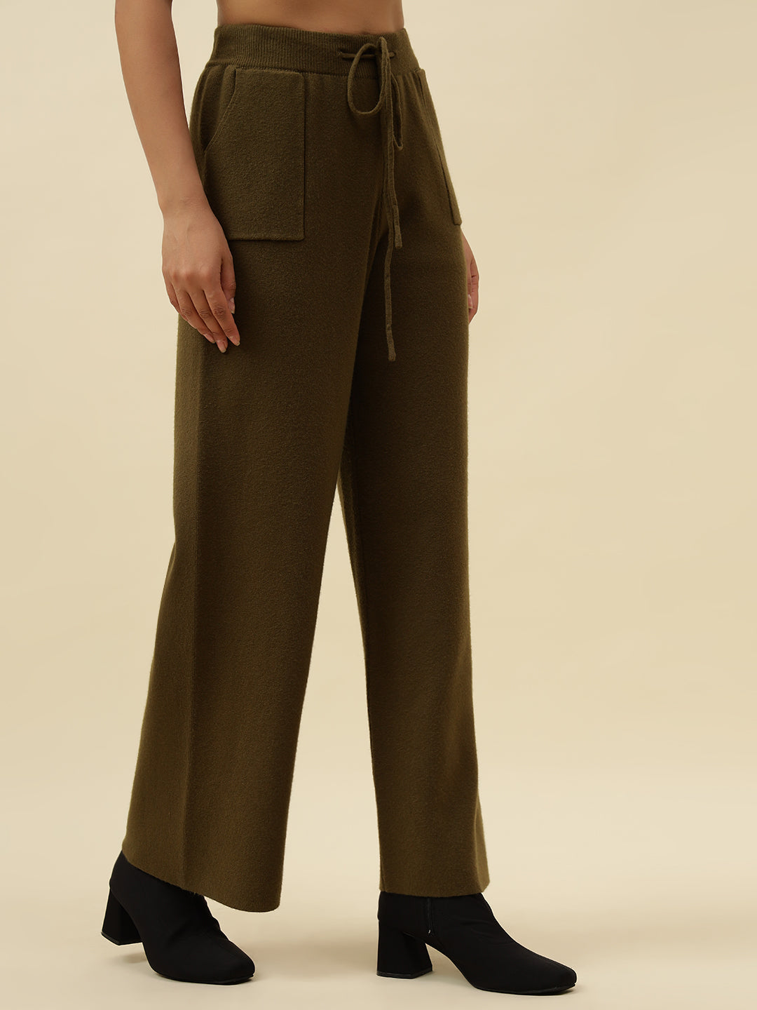 Cozy High-Rise Winter Olive Green Treggings with Pockets Beatnik