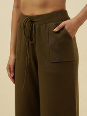 Cozy High-Rise Winter Olive Green Treggings with Pockets Beatnik