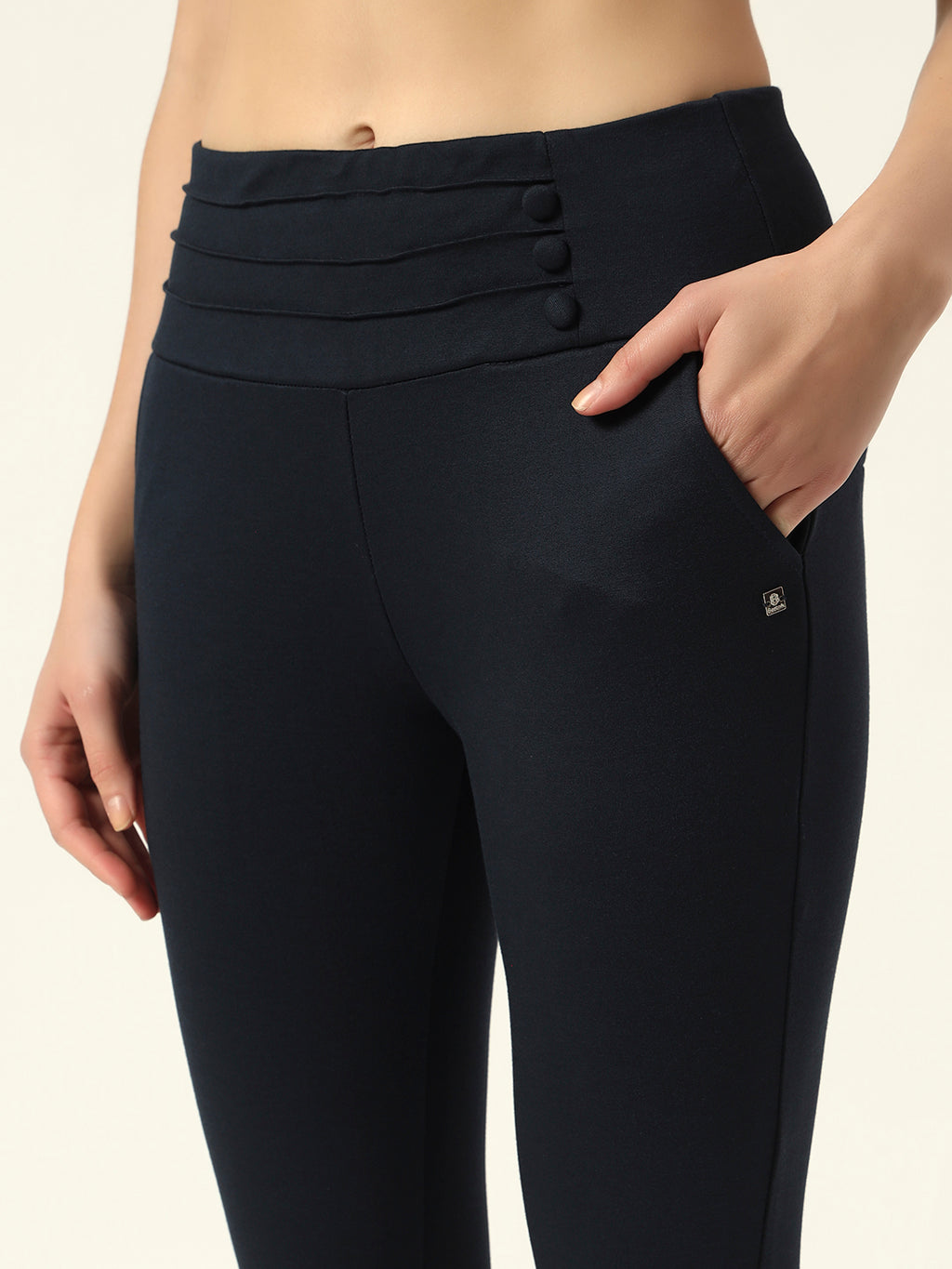 Beatnik Basics: Where Style Meets Comfort The Ultimate Navy Blue Jeggings