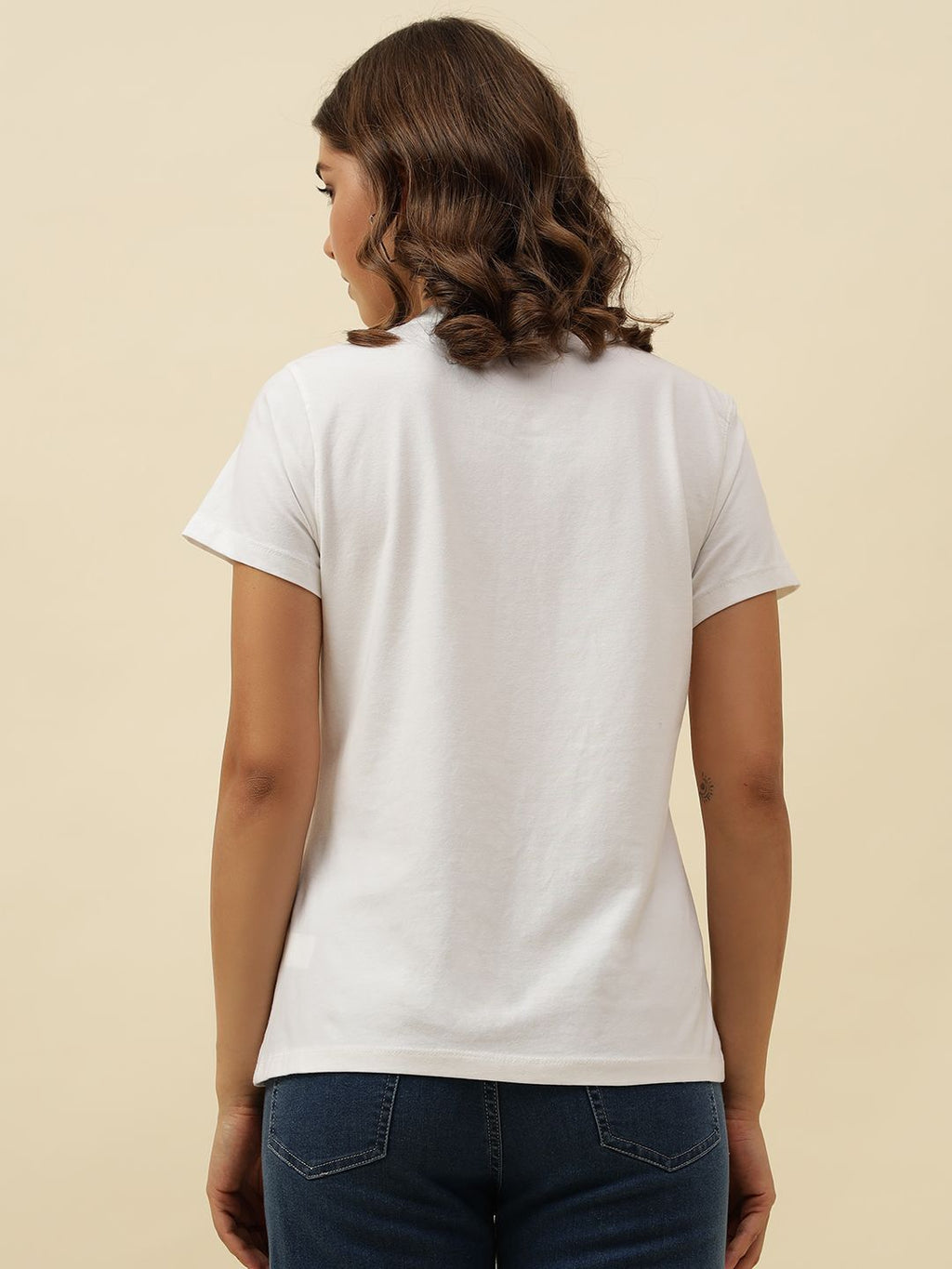 Solid Short Sleeve White T-Shirt Beatnik