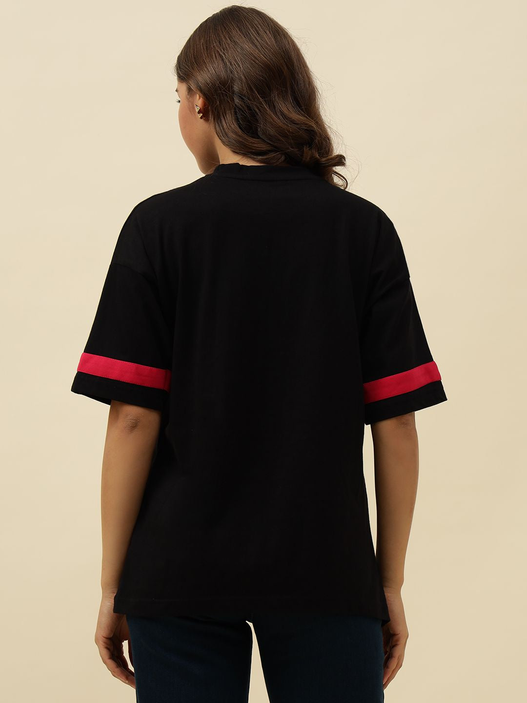 Figure print Short Sleeve Black T-Shirt Beatnik