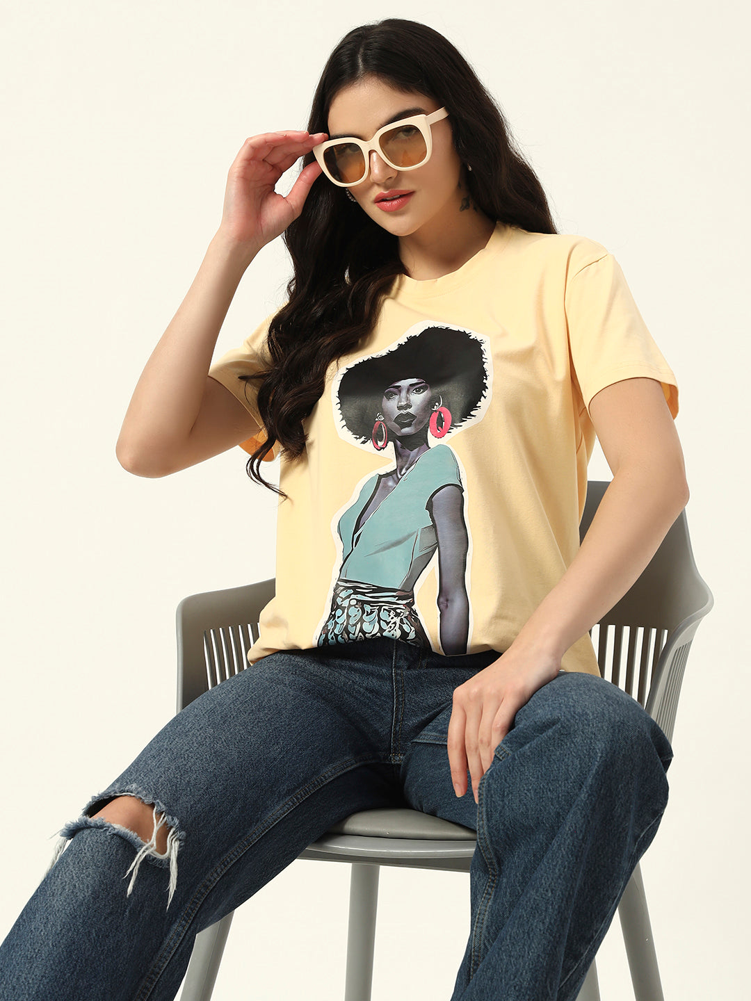 Figure print Short Sleeve Yellow T-Shirt