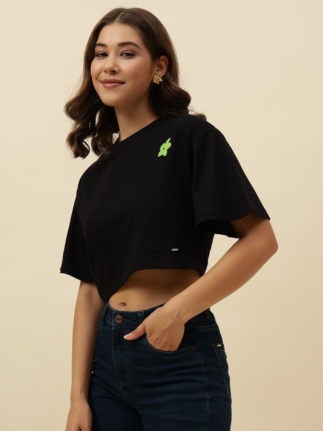 Typography Short Sleeve Black T-Shirt Beatnik